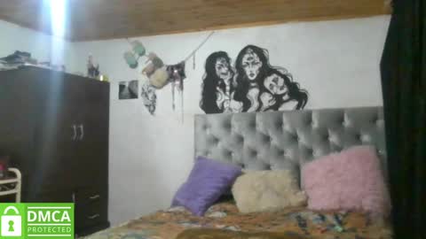 Snapshot of demonrosee chatting on February 2025 08:16:01 AM demonrosee online show from February 2025 08:16:01 AM