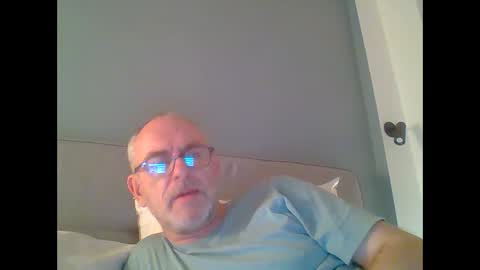 Snapshot of demundu chatting on December 2024 10:05:01 PM demundu online show from December 2024 10:05:01 PM