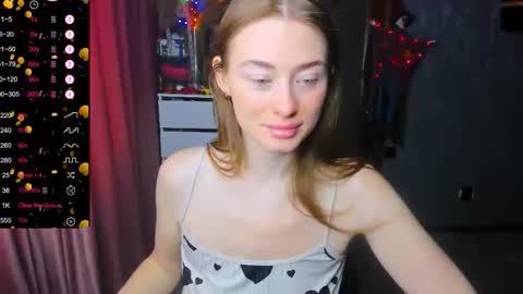 Sophie online show from November 2025 06:03:01 AM