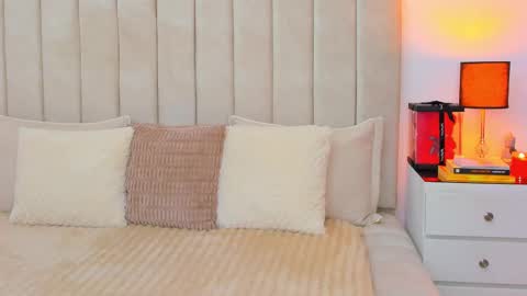 Snapshot of demyrose chatting on February 2025 11:13:01 AM DEMY online show from February 2025 11:13:01 AM