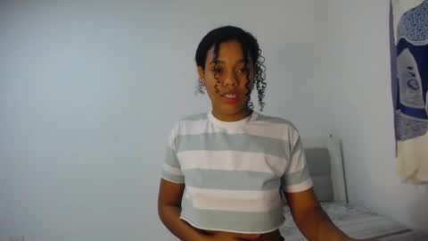 Snapshot of dena_k_ chatting on February 2025 11:17:01 AM Dena k s online show from February 2025 11:17:01 AM