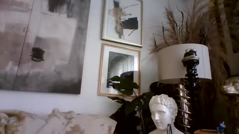 Snapshot of denboisvin2043 chatting on March 2025 11:58:02 AM denboisvin2043 online show from March 2025 11:58:02 AM