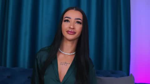 denisedevilles online show from April 2026 07:27:01 PM