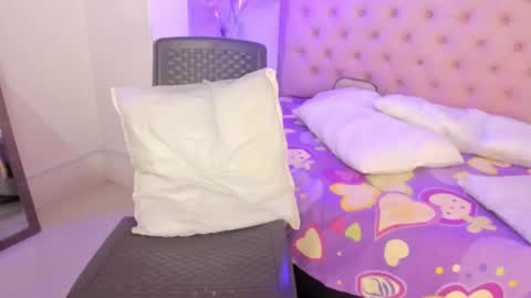 denisse_logan online show from February 2026 06:26:01 AM