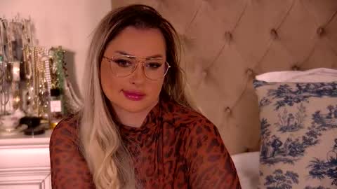 Ela online show from March 2026 12:13:02 AM