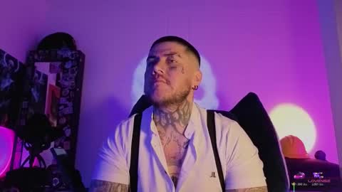 Snapshot of denjig chatting on January 2026 02:46:02 AM Oliver online show from January 2026 02:46:02 AM