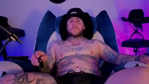 Snapshot of denjig chatting on February 2026 07:34:02 PM Oliver online show from February 2026 07:34:02 PM