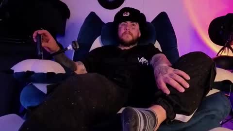 Snapshot of denjig chatting on March 2026 03:03:02 AM Oliver online show from March 2026 03:03:02 AM