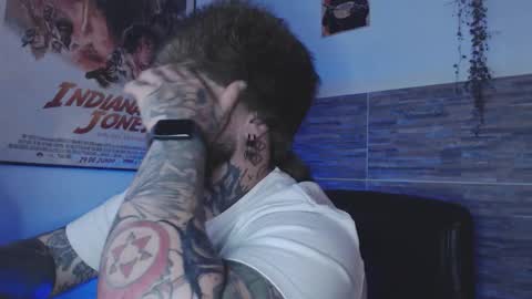 Snapshot of denjig chatting on March 2026 11:00:01 PM Oliver online show from March 2026 11:00:01 PM