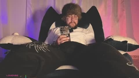 Snapshot of denjig chatting on April 2026 03:44:02 AM Oliver online show from April 2026 03:44:02 AM