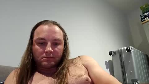 Snapshot of dennis210586 chatting on December 2024 02:38:02 PM dennis210586 online show from December 2024 02:38:02 PM