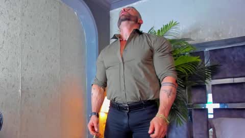 dennis_cox_ online show from March 2025 11:36:02 AM