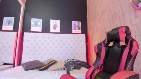 dennyzeans online show from January 2026 11:25:01 AM