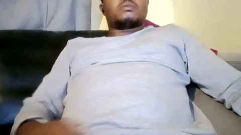 Snapshot of dentzo chatting on January 2025 01:04:01 AM mastER blACK online show from January 2025 01:04:01 AM