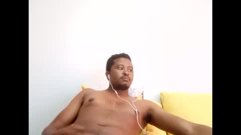 Snapshot of dentzo chatting on February 2026 12:24:02 PM mastER blACK online show from February 2026 12:24:02 PM