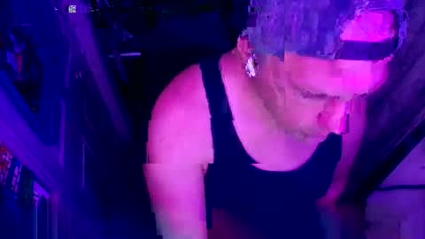 denveversbb online show from May 2026 11:44:02 PM