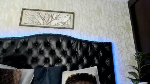 denzelrios online show from July 2026 03:57:02 AM