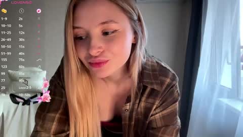 Snapshot of deonnagarn chatting on March 2026 01:16:02 PM Vi Victoria online show from March 2026 01:16:02 PM