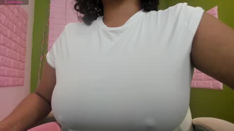 Snapshot of dephne_ chatting on February 2025 03:36:02 PM Dephne online show from February 2025 03:36:02 PM