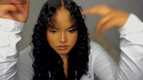 Snapshot of dephne_ chatting on January 2026 04:39:02 AM Dephne online show from January 2026 04:39:02 AM