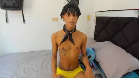 Snapshot of dereck_beaumont chatting on July 2026 06:50:01 PM dereck_beaumont online show from July 2026 06:50:01 PM