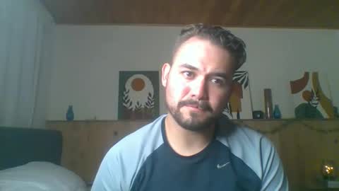 Snapshot of dereck_mills3 chatting on January 2026 03:43:01 AM Dereck Mills3 online show from January 2026 03:43:01 AM