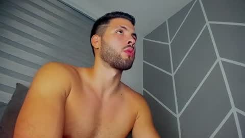 dereckhardd online show from July 2026 01:30:02 AM