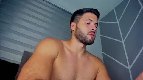 dereckhardd online show from July 2026 07:28:02 AM