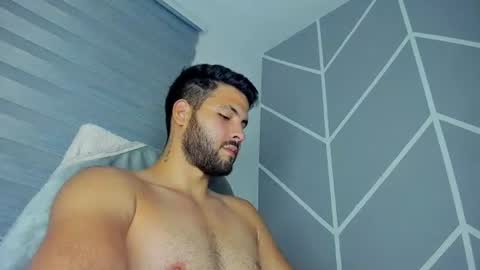 dereckhardd online show from July 2026 12:09:02 AM