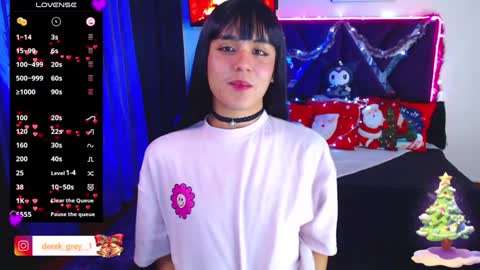 Snapshot of derek_greyy_ chatting on December 2024 12:19:01 AM derek grey online show from December 2024 12:19:01 AM