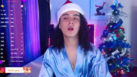 Snapshot of derek_greyy_ chatting on December 2024 07:34:02 PM derek grey online show from December 2024 07:34:02 PM