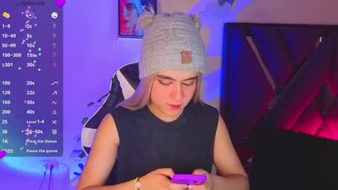 Snapshot of derek_greyy_ chatting on November 2025 06:52:01 PM derek grey online show from November 2025 06:52:01 PM