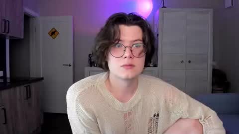 Derek online show from July 2026 08:35:02 PM