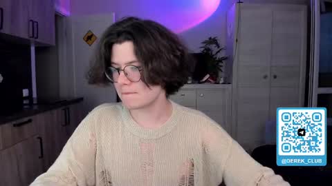 Derek online show from July 2026 07:41:01 PM