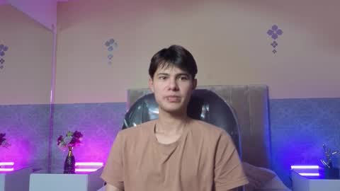 derek_sinn online show from March 2026 08:15:01 PM