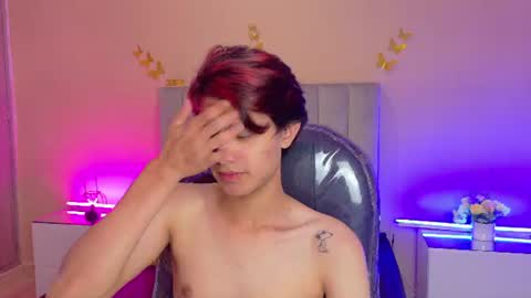 derek_sinn online show from July 2026 05:09:02 PM
