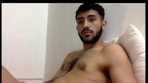 Snapshot of derek_smiith chatting on February 2025 05:16:01 AM Derek smiith online show from February 2025 05:16:01 AM