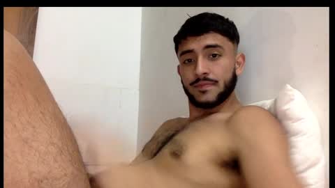 Snapshot of derek_smiith chatting on March 2025 01:32:02 AM Derek smiith online show from March 2025 01:32:02 AM