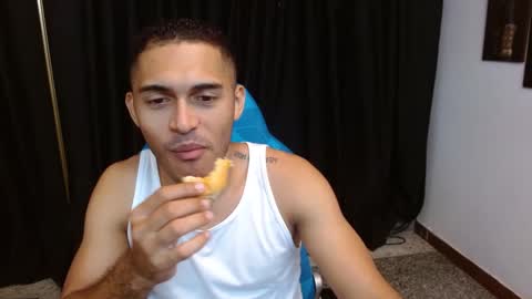 D E R E K online show from November 2025 11:57:02 AM