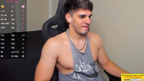 Snapshot of derekcb chatting on January 2025 04:30:02 PM Derekcb online show from January 2025 04:30:02 PM