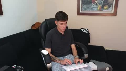 Derek online show from July 2026 09:21:02 PM