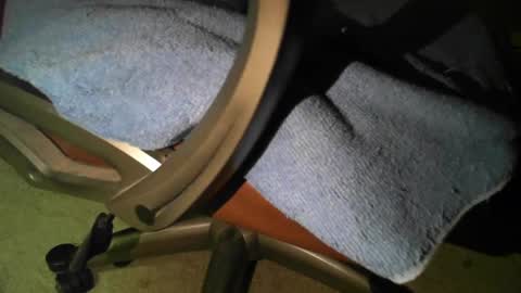 Snapshot of derf551954 chatting on December 2024 09:46:01 AM Fred online show from December 2024 09:46:01 AM