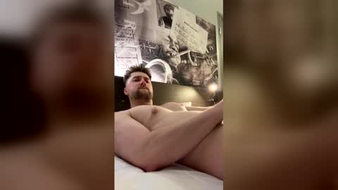 derkleinerabauke online show from May 2026 10:37:02 PM