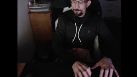 Snapshot of dermattes chatting on January 2026 01:57:02 PM dermattes online show from January 2026 01:57:02 PM