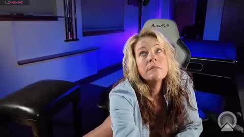 Derrick 52 and Brittany 50 online show from July 2026 10:18:01 AM