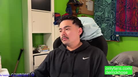 Derrick Hose online show from January 2025 04:31:02 AM