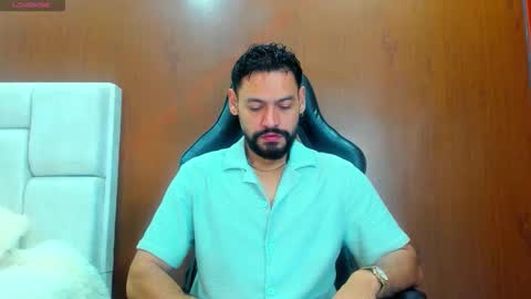 DerryBigger CM online show from November 2025 02:17:02 PM