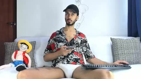 Snapshot of derrymaster chatting on March 2026 03:25:01 PM JhimyMaster online show from March 2026 03:25:01 PM