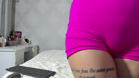 Snapshot of desert2blosom chatting on January 2025 01:35:01 AM Mia online show from January 2025 01:35:01 AM