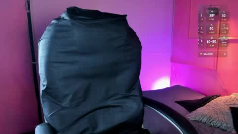 NTMY guys im a kinda desi from Medellin  online show from April 2026 08:37:02 PM